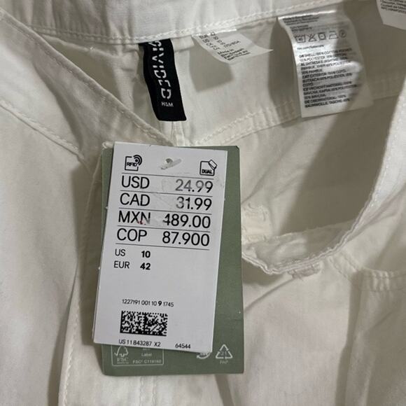 H&M Divided Cargo Shorts Womens US 10 White Utility Casual Pockets Relaxed - Picture 2 of 5